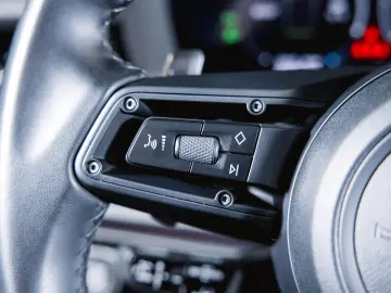 Panamera 4 E-Hybrid Panoramadach BOSE Head-Up