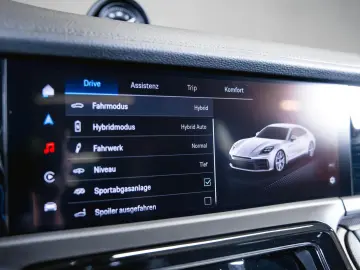 Panamera 4 E-Hybrid Panoramadach BOSE Head-Up