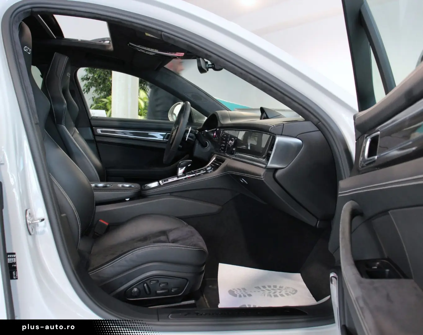 Panamera GTS  Matrix LED PDLS  HUD Panorama 360