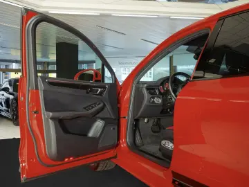 Macan GTS ACC MWST Approved Pano Chrono 21