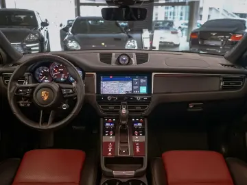 Macan GTS ACC MWST Approved Pano Chrono 21