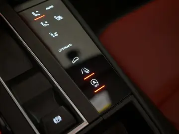 Macan GTS ACC MWST Approved Pano Chrono 21