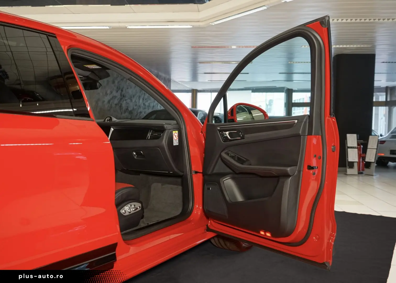 Macan GTS ACC MWST Approved Pano Chrono 21