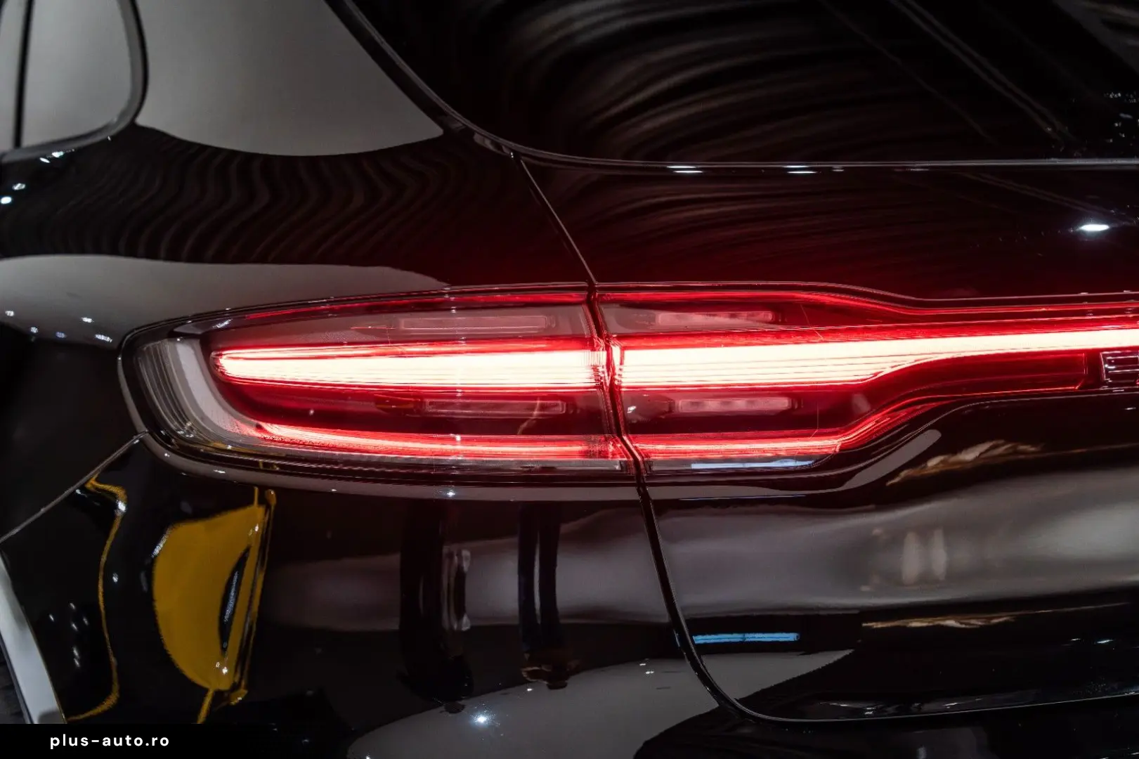 Macan SPORT-CHRONO 1.HAND SOUND-PACKAGE  PDK LED