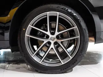 Macan SPORT-CHRONO 1.HAND SOUND-PACKAGE  PDK LED