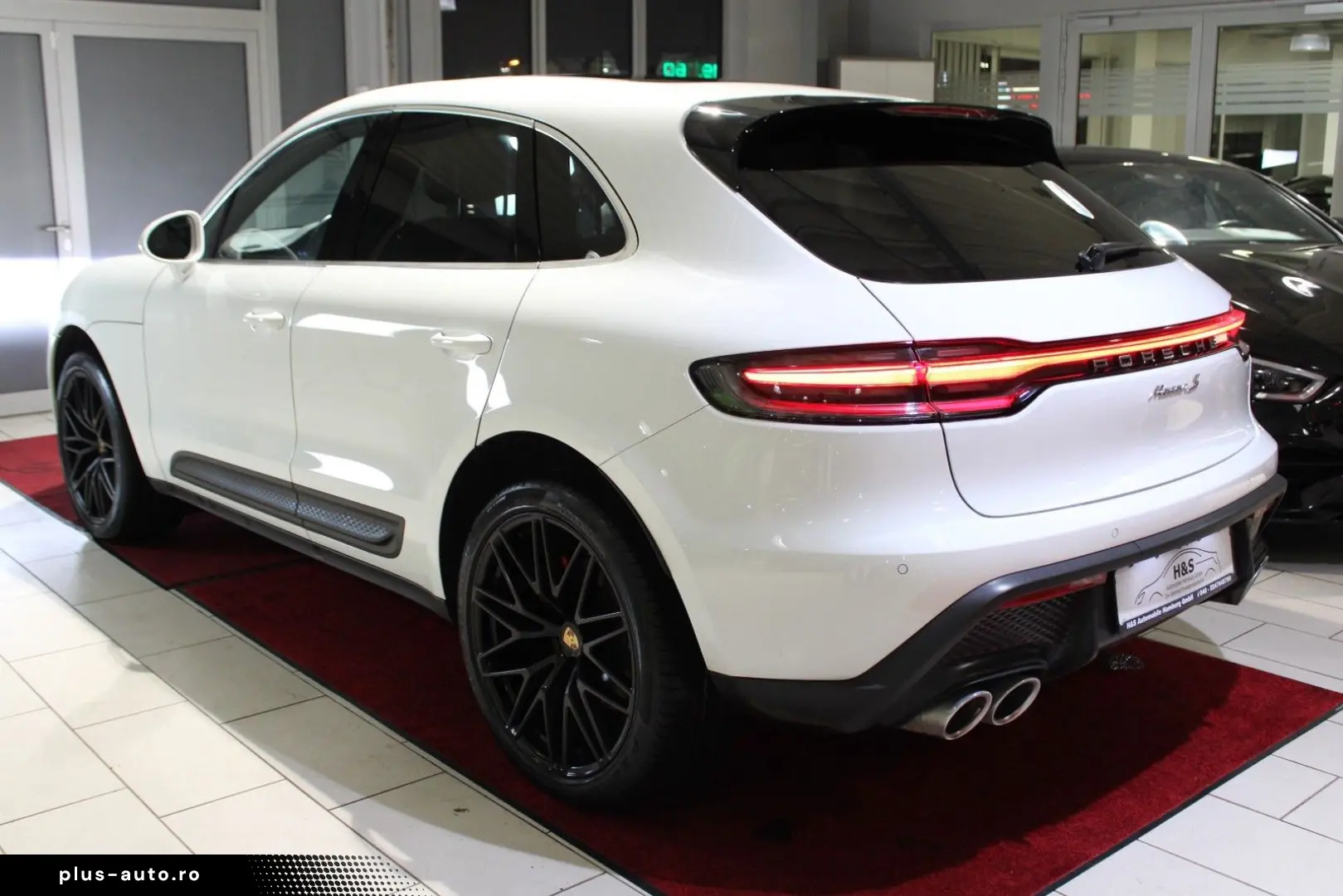 Macan S