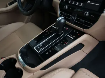 MACAN 2.0 SPORTDESIGN-PANO-SPORTSITZE-MEMORY-20S