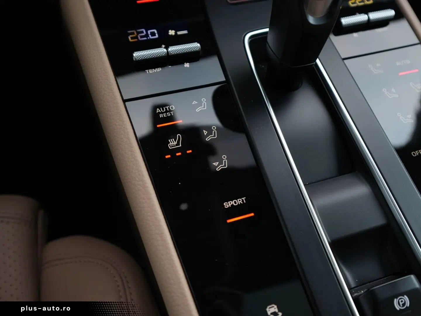 MACAN 2.0 SPORTDESIGN-PANO-SPORTSITZE-MEMORY-20S