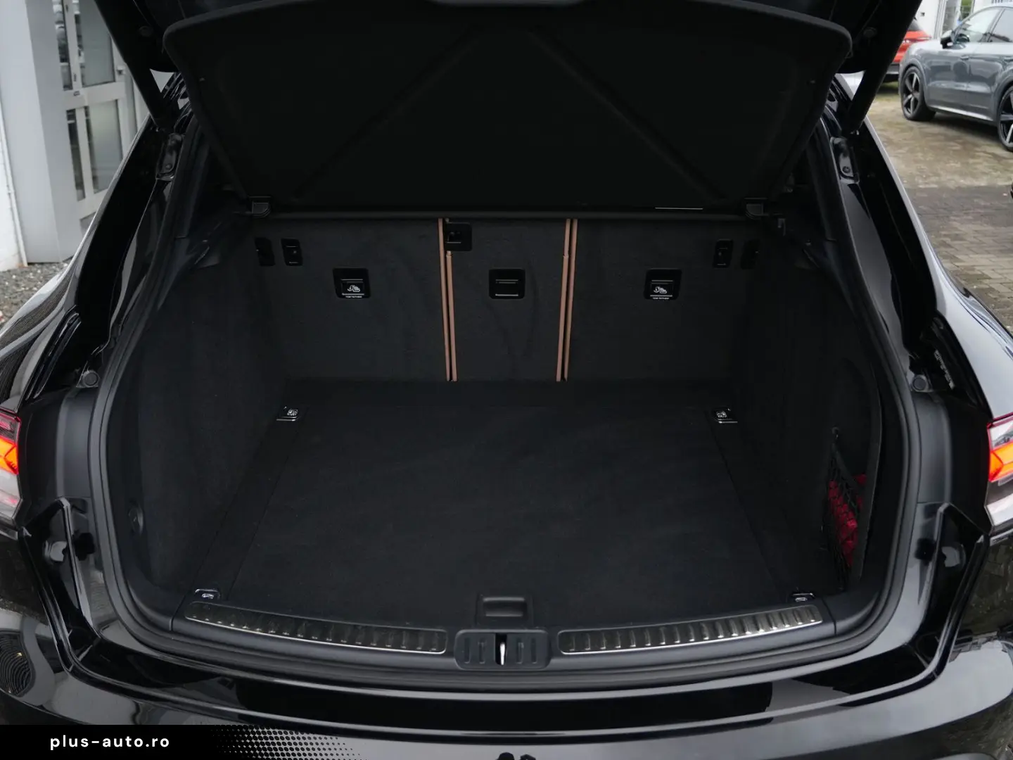 MACAN 2.0 SPORTDESIGN-PANO-SPORTSITZE-MEMORY-20S