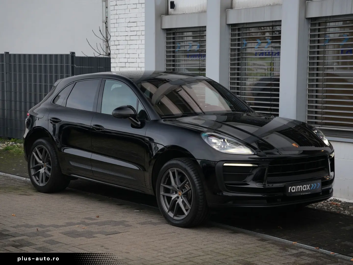 MACAN 2.0 SPORTDESIGN-PANO-SPORTSITZE-MEMORY-20S