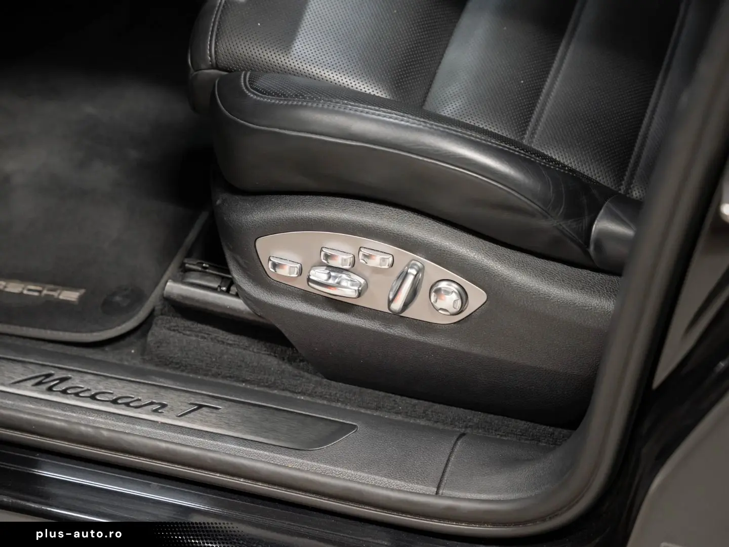 Macan T Panarama PASM Sitzbelüftung AHK