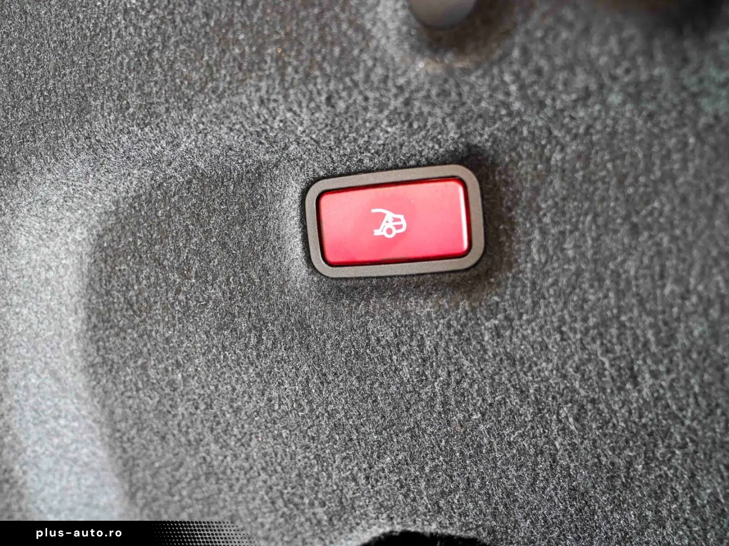 SL 63 AMG 4M  MATTLACK Lift MANUFAKTUR Interieur