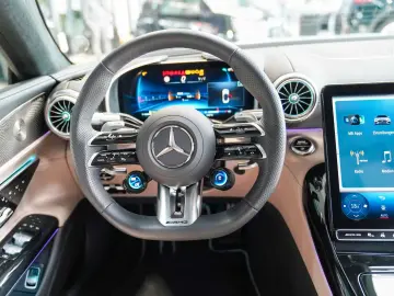 SL 63 AMG 4M  MATTLACK Lift MANUFAKTUR Interieur