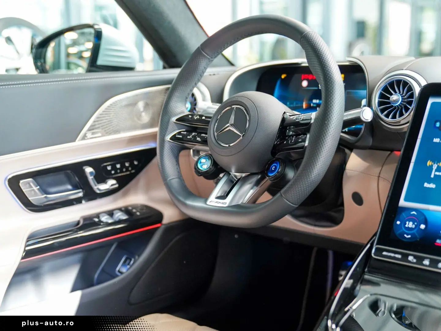 SL 63 AMG 4M  MATTLACK Lift MANUFAKTUR Interieur