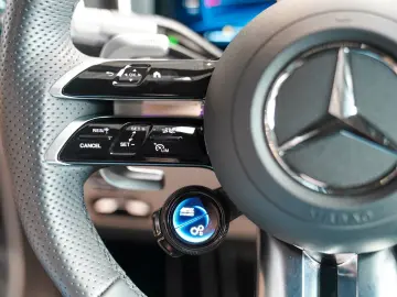 SL 63 AMG 4M  MATTLACK Lift MANUFAKTUR Interieur