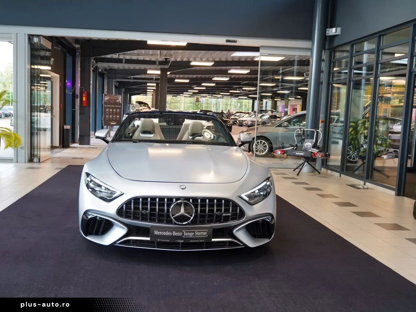 SL 63 AMG 4M  MATTLACK Lift MANUFAKTUR Interieur