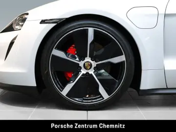 Taycan 4S 4 1 Sitze;Großer Akku;BOSE;Head-Up;Pan