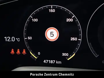 Taycan 4S 4 1 Sitze;Großer Akku;BOSE;Head-Up;Pan