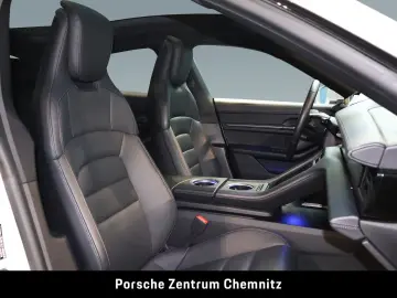 Taycan 4S 4 1 Sitze;Großer Akku;BOSE;Head-Up;Pan