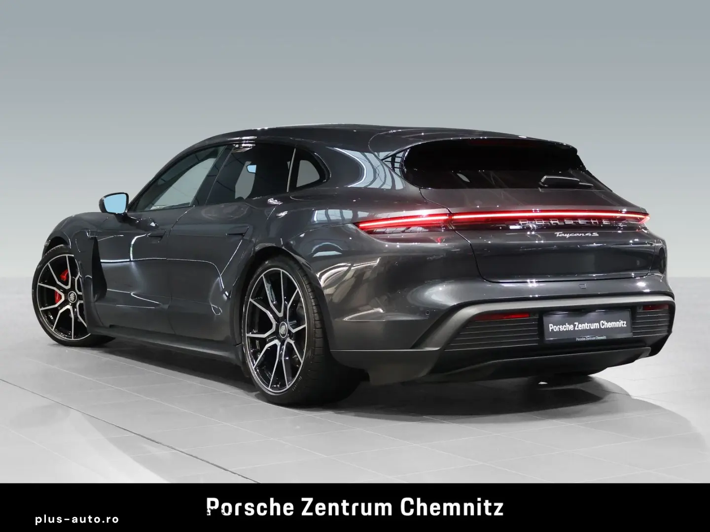 Taycan 4S Sport Turismo Großer Akku!;4 1 Sitze;B