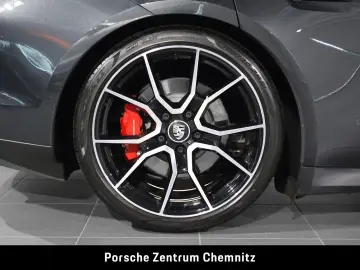 Taycan 4S Sport Turismo Großer Akku!;4 1 Sitze;B