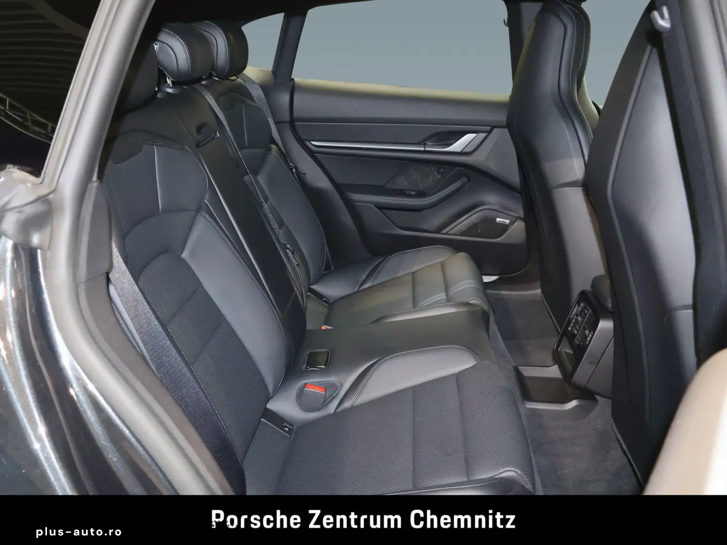 Taycan 4S Sport Turismo Großer Akku!;4 1 Sitze;B