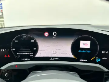 Taycan ACC Perf.Batterie  22  Luftfeder Kamera