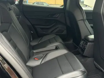 Taycan ACC Perf.Batterie  22  Luftfeder Kamera