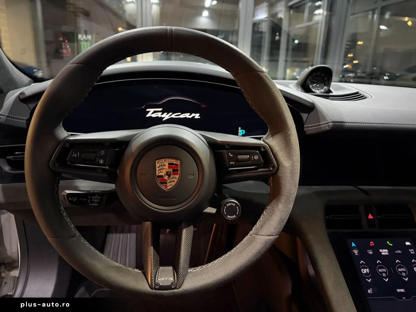 Taycan GTS MY24 CarbonAero HuD HA-Lenkung Kreide