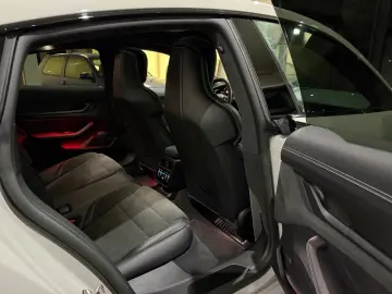 Taycan GTS MY24 CarbonAero HuD HA-Lenkung Kreide