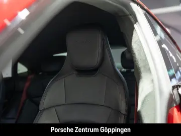 Taycan Turbo BOSE Surround-View Abstandstempomat