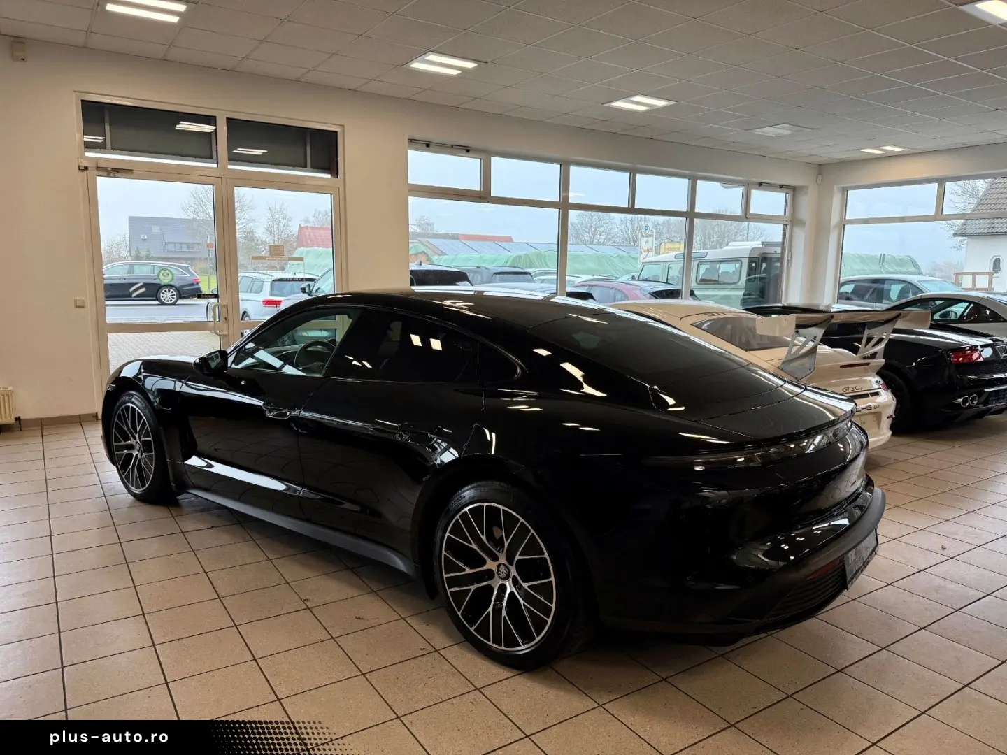 Taycan Performance Panorama SportChrono WP