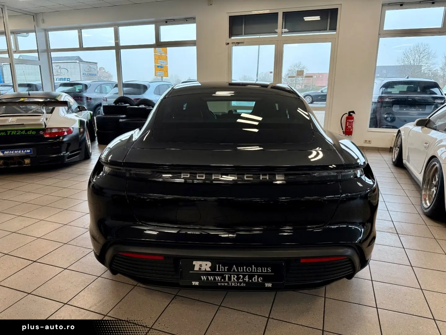 Taycan Performance Panorama SportChrono WP