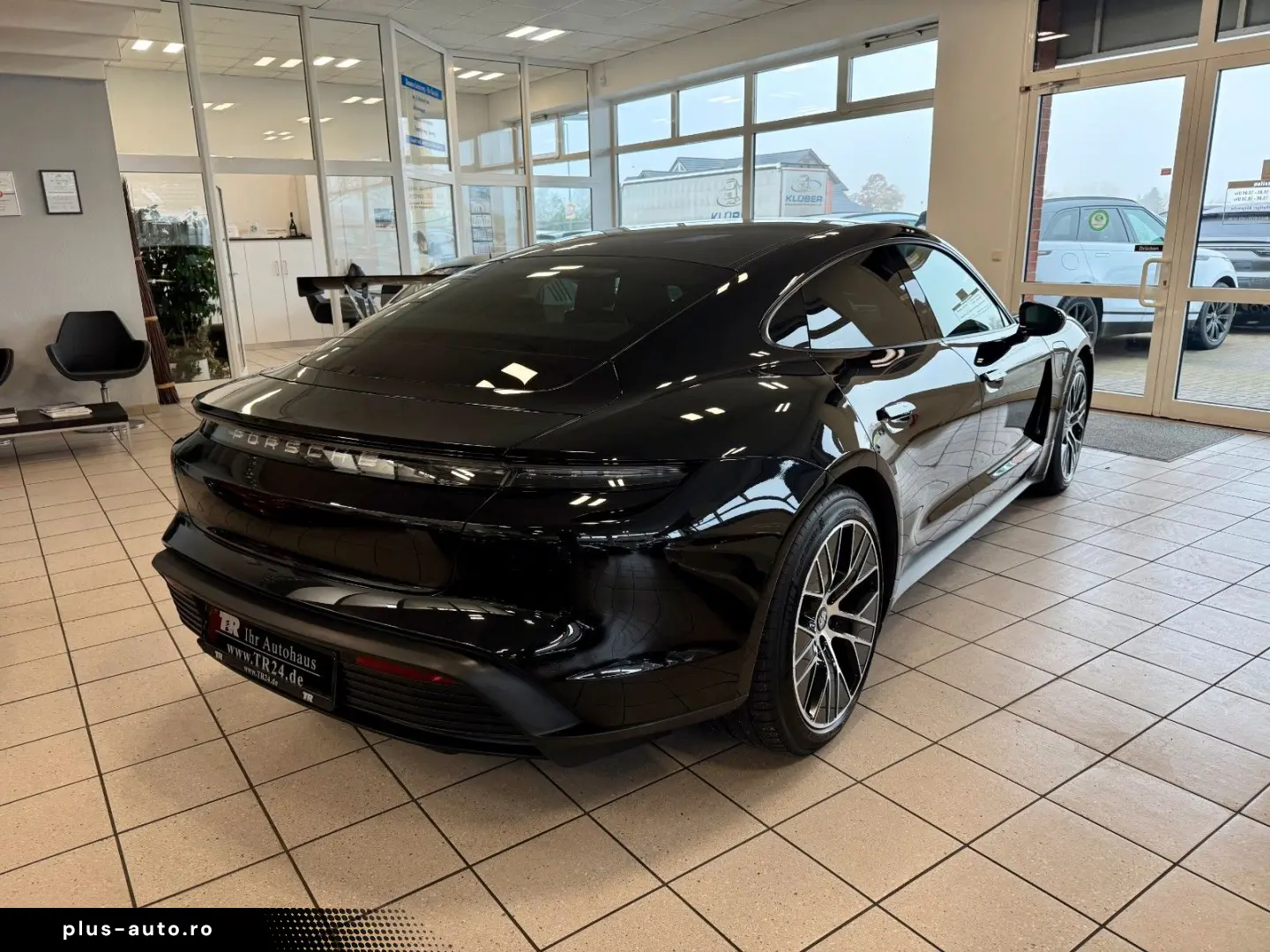 Taycan Performance Panorama SportChrono WP