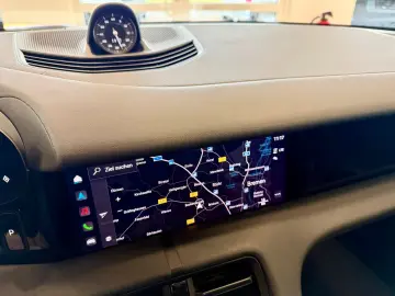 Taycan Performance Panorama SportChrono WP