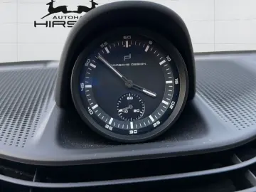 Taycan GTS 21  BOSE 360  Kreide PCCB