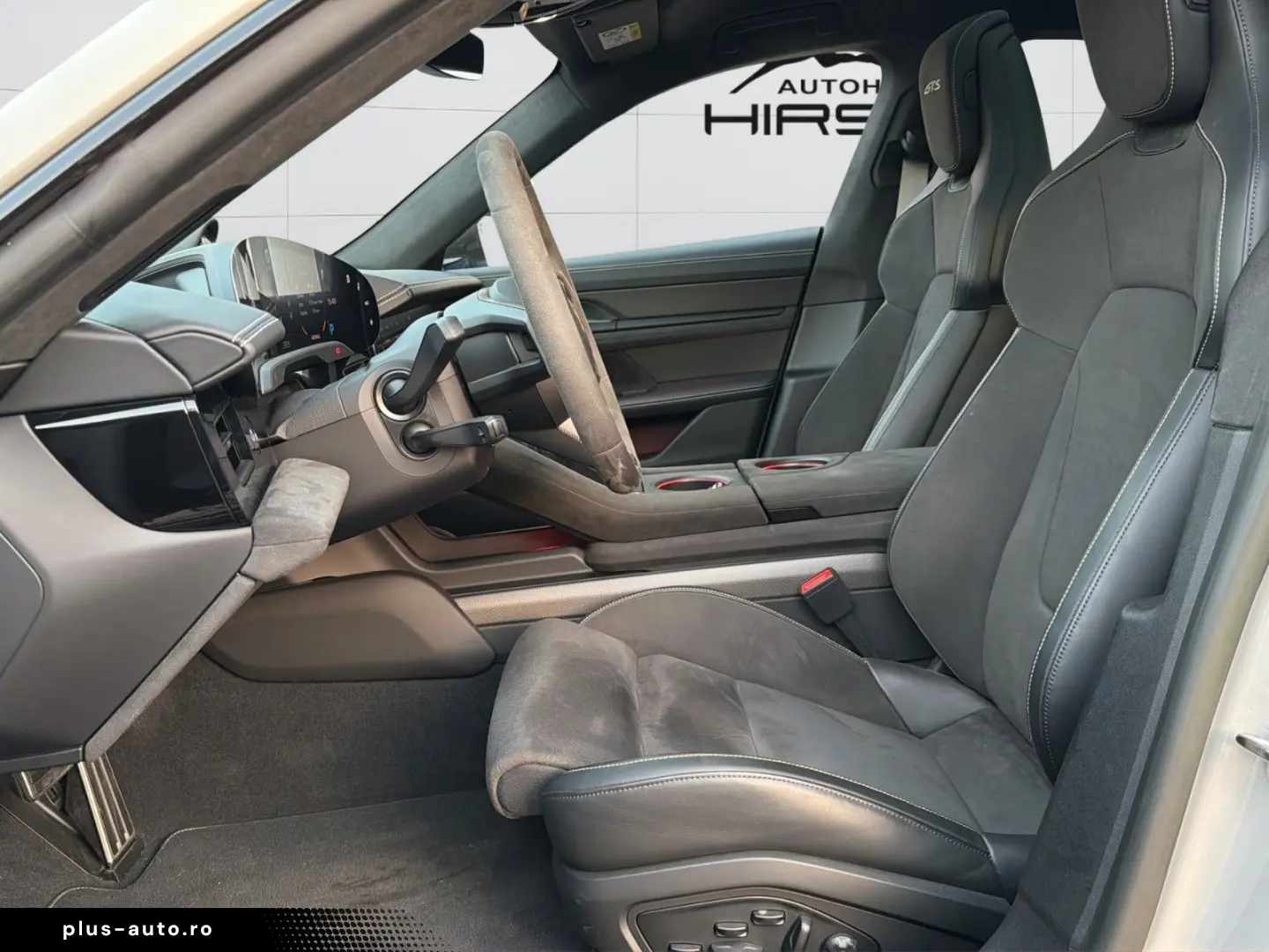 Taycan GTS 21  BOSE 360  Kreide PCCB