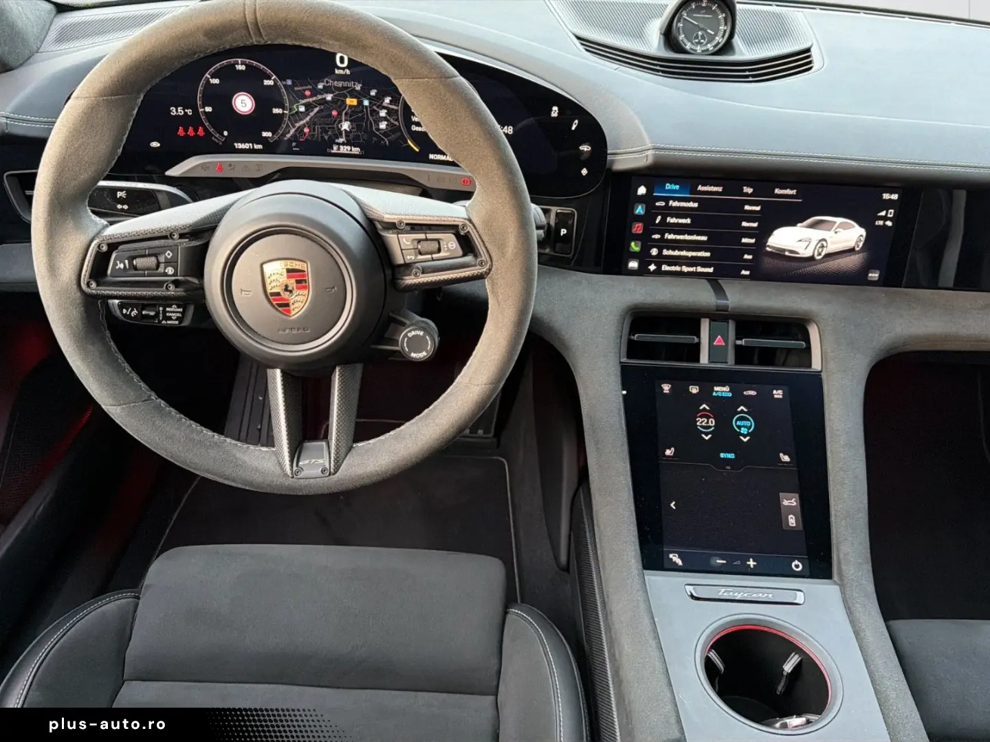 Taycan GTS 21  BOSE 360  Kreide PCCB