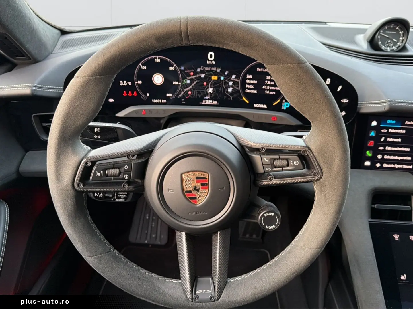 Taycan GTS 21  BOSE 360  Kreide PCCB