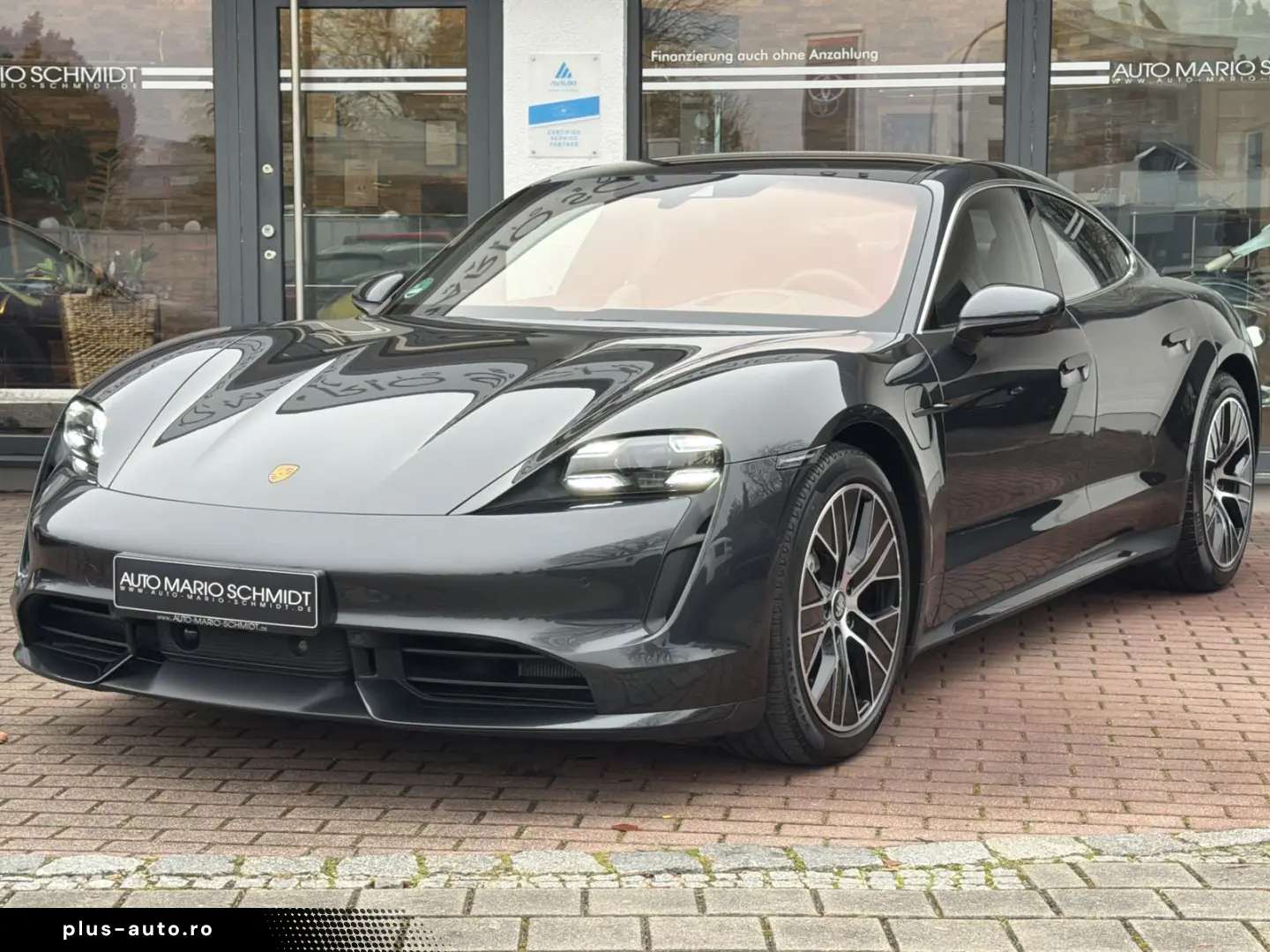 Taycan Turbo Nachtsicht Burmester Beif.-Display