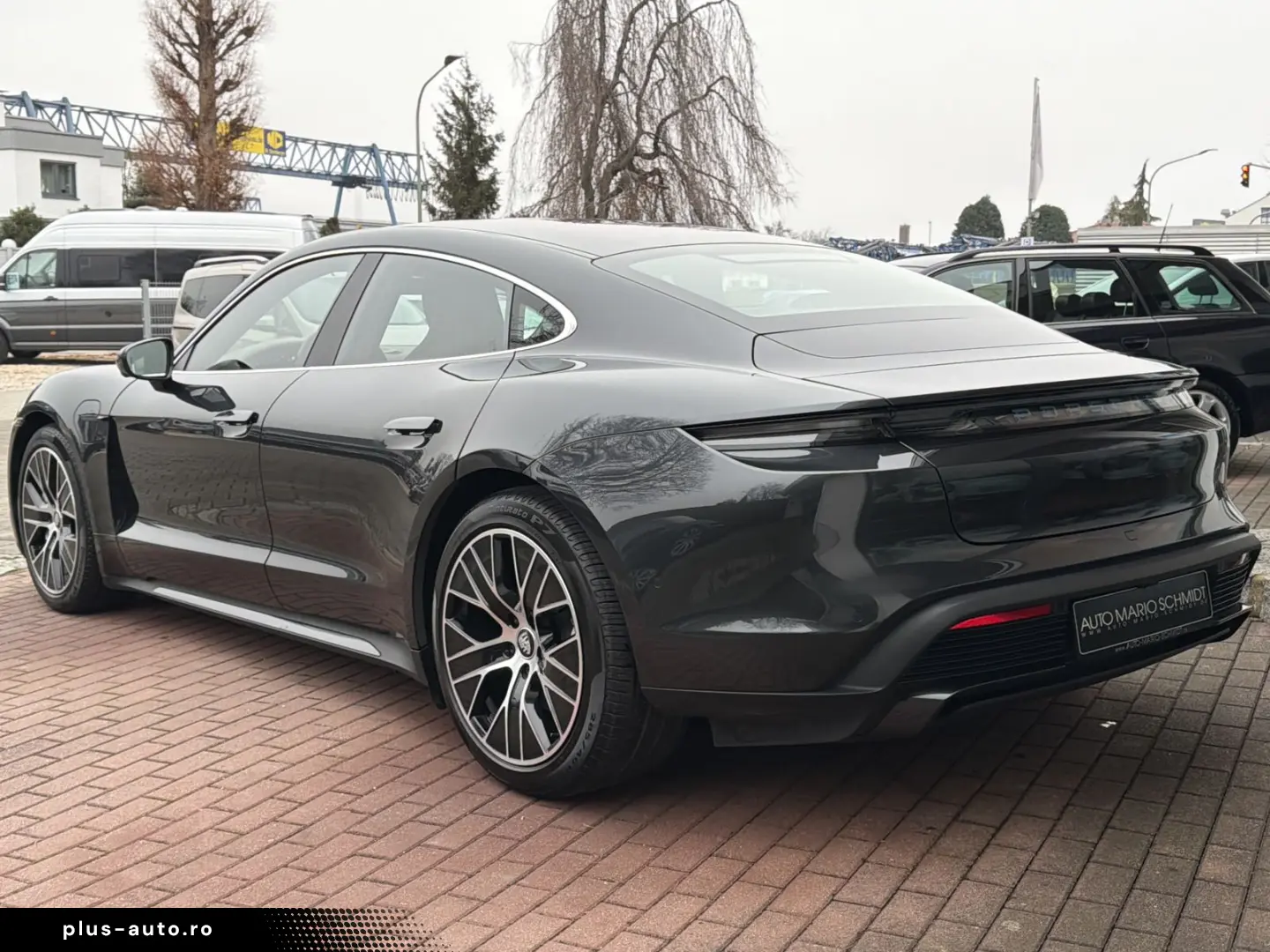 Taycan Turbo Nachtsicht Burmester Beif.-Display