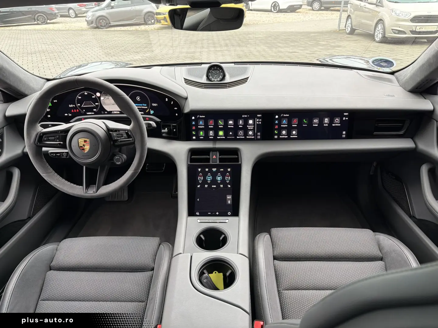 Taycan Turbo Nachtsicht Burmester Beif.-Display