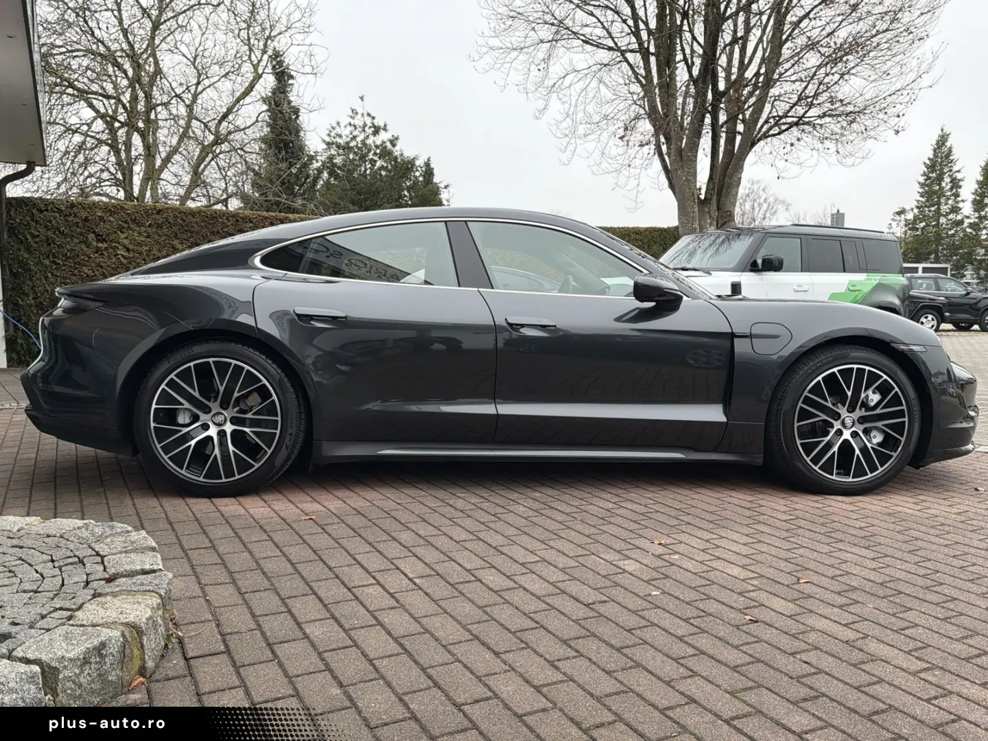 Taycan Turbo Nachtsicht Burmester Beif.-Display