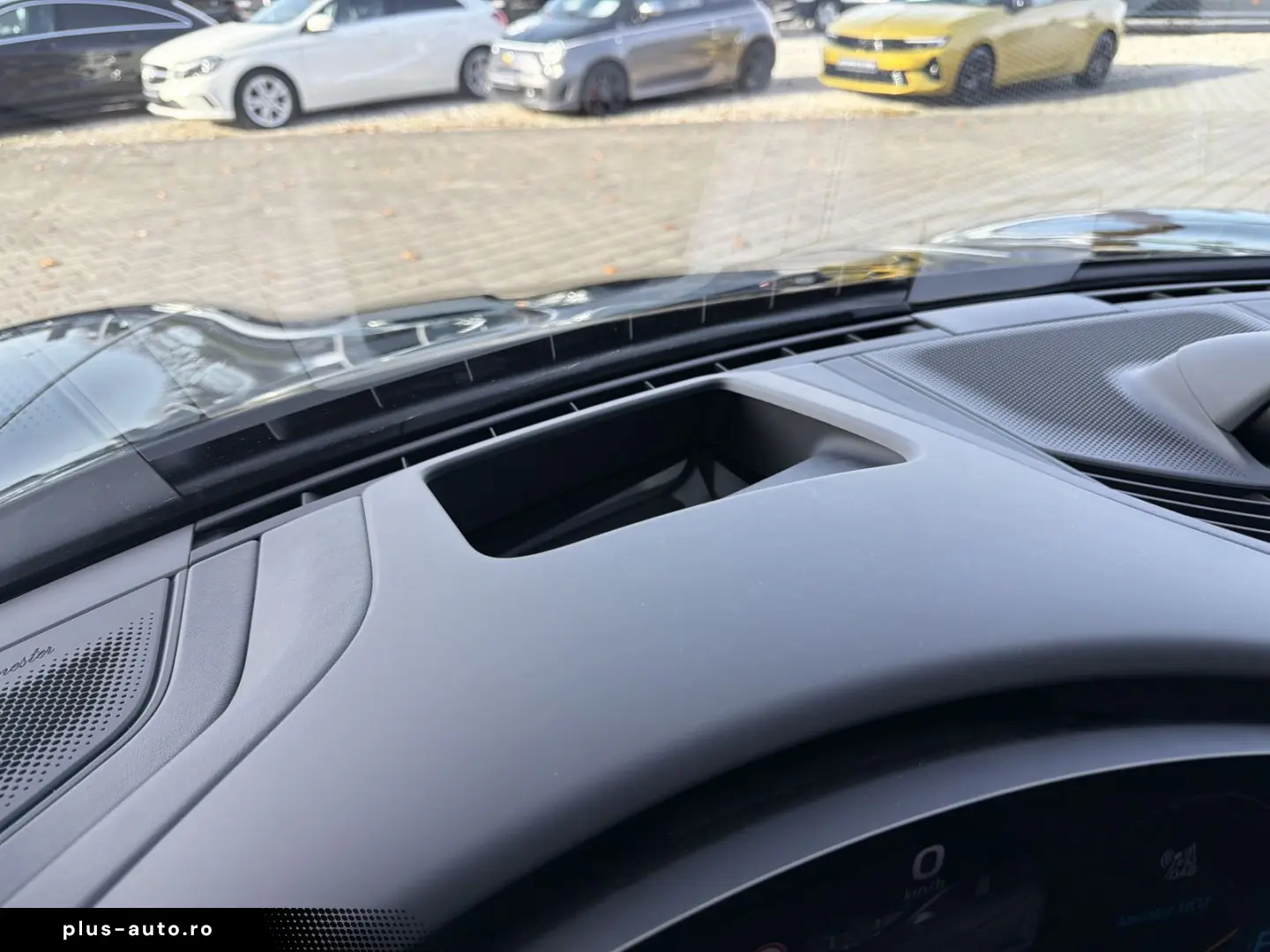 Taycan Turbo Nachtsicht Burmester Beif.-Display