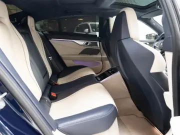 BMW M850i xDrive GranCoupe