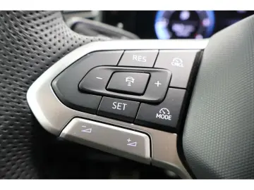 Tiguan 2.0 TDI 4M R-Line  Black Style  DSG Navi