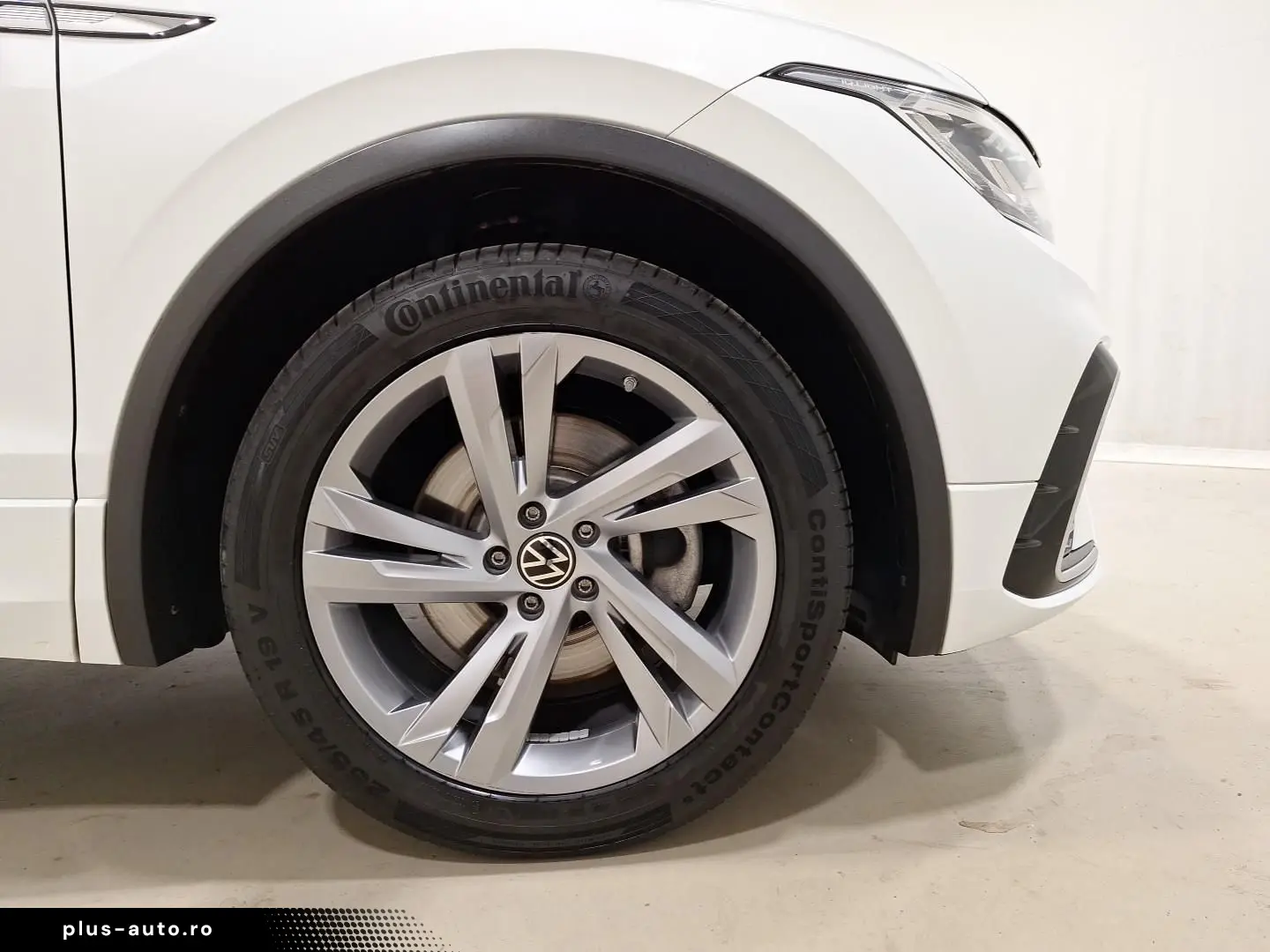 Tiguan 2.0 TSI R-Line 4Motion 360  Navi LED