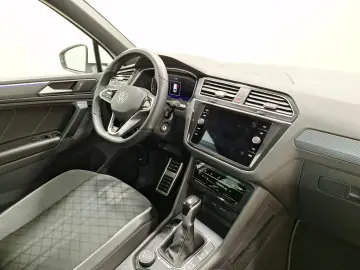 Tiguan 2.0 TSI R-Line 4Motion 360  Navi LED