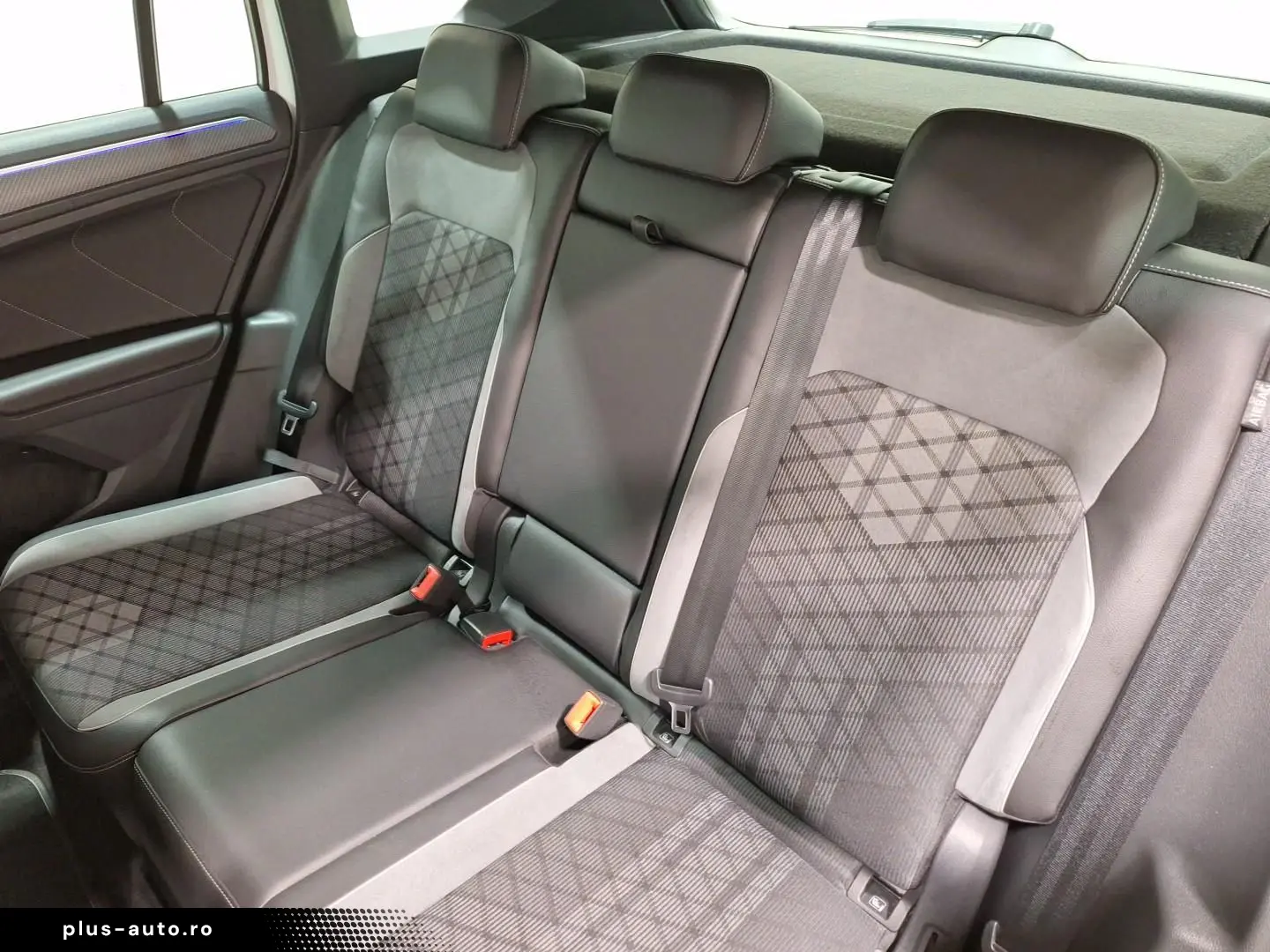 Tiguan 2.0 TSI R-Line 4Motion 360  Navi LED