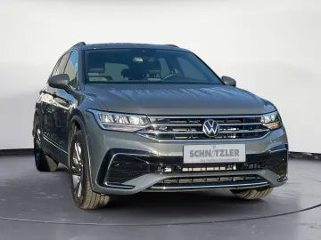 Tiguan R-Line 2.0 TSI 4M DSG LED NAVI KAMERA APP